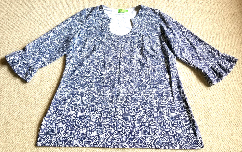 Womens Top-KATHERINE WAY-navy/white geometric swirl nylon Country Club Classy-XL